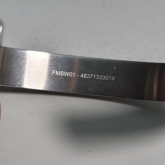 Daniel Wellington Silver And White Cuff Bracelet - Picture 2 of 6